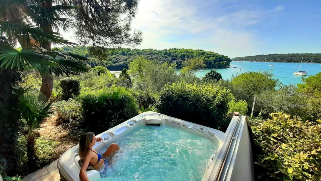 Calm Sea View Apartment Баньоле Екстериор снимка